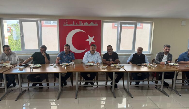 SİTE ESNAFLARIMIZLA GÜZEL BİR TOPLANTI GERÇEKLEŞTİRDİK,KATILIMLARINDAN DOLAYI TEŞEKKÜR EDERİZ